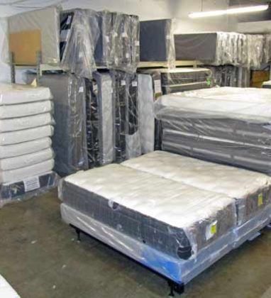 warehouse-of-mattresses